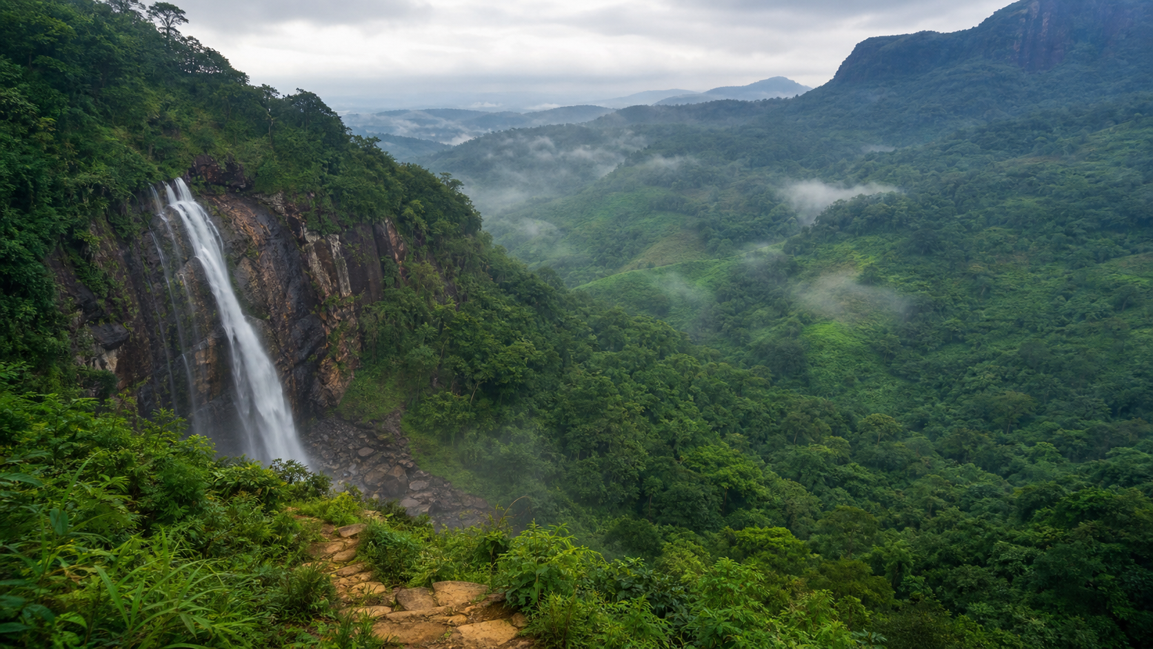 Montagnes du Tonkpi, cascades et randonnées